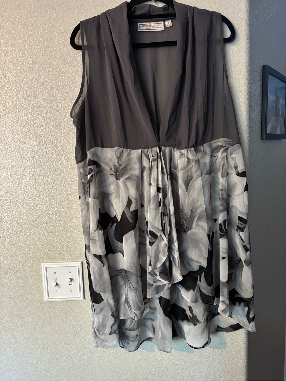 Vintage Simonton Says by George Simonton Gray Black White 
Size 1X